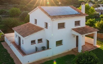 The True Cost of Going Solar: Investment vs. Long-Term Savings for Your Marina Alta Home
